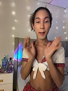 Chloe Celeste online show from August 8, 2026, 4:14 am