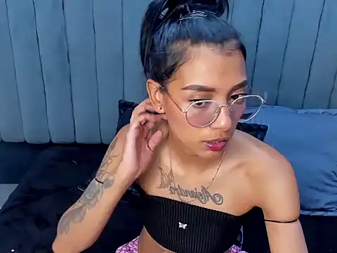 KarlaSlutSkinny   online show from April 10, 2026, 9:30 pm