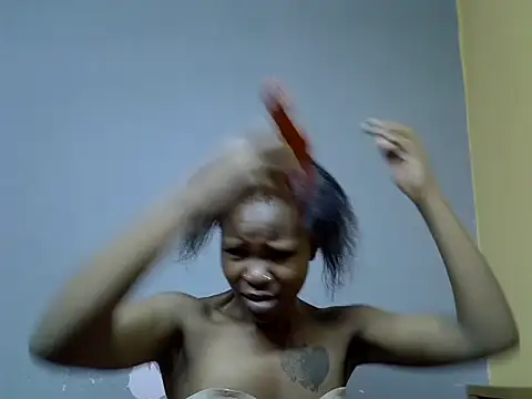 Snapshot of Sexy_petite_ebony chatting on October 10, 2025, 8:41 pm Sexy petite ebony online show from October 10, 2025, 8:41 pm