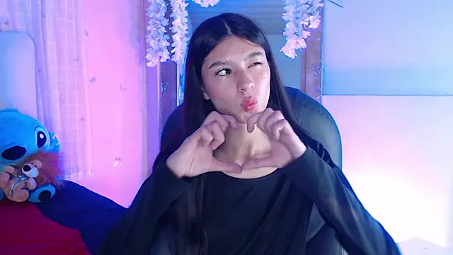 SweetRenata  online show from February 19, 2026, 12:23 pm