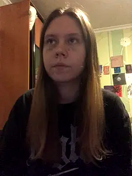 Snapshot of LunaVirelle chatting on October 19, 2025, 9:04 pm LunaVirelle online show from October 19, 2025, 9:04 pm