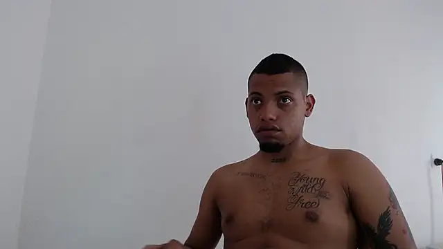 Snapshot of drako_monster chatting on November 15, 2025, 5:09 pm drako monster online show from November 15, 2025, 5:09 pm