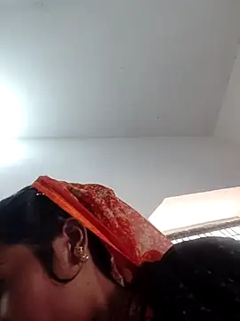 Co punam online show from November 17, 2025, 7:47 am