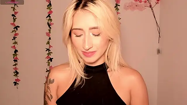 Ashleyroys 111 online show from March 12, 2026, 5:08 pm