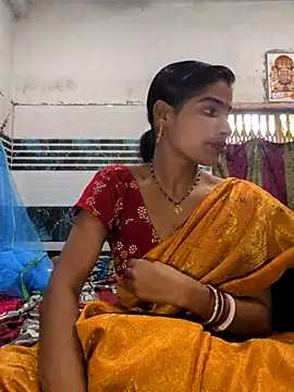 funnight4ubaby8456 online show from March 31, 2026, 9:32 am