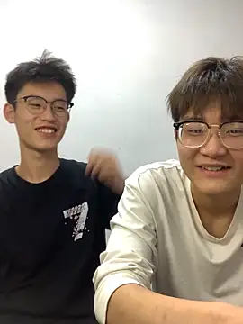 Snapshot of KK-cuteboy chatting on October 11, 2025, 12:36 pm KK-cuteboy online show from October 11, 2025, 12:36 pm