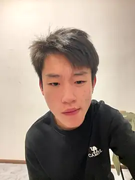 Snapshot of KK-cuteboy chatting on November 10, 2025, 10:03 am KK-cuteboy online show from November 10, 2025, 10:03 am