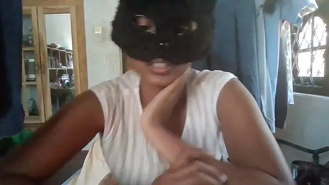 Nora-2003 online show from March 11, 2026, 4:40 am