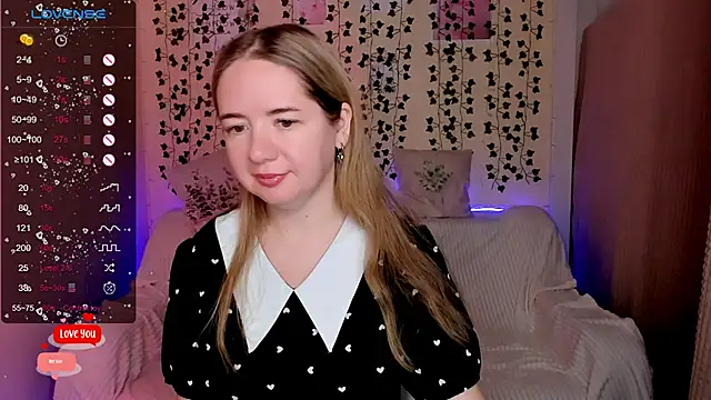 Evaa Braunn online show from December 1, 2025, 2:16 am