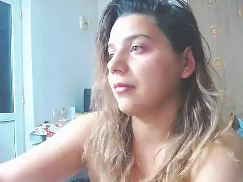 MadisonCharm online show from April 15, 2026, 8:20 pm