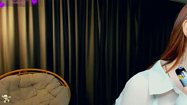 Snapshot of RonnieSchmertz chatting on November 15, 2025, 6:59 pm RonnieSchmertz online show from November 15, 2025, 6:59 pm