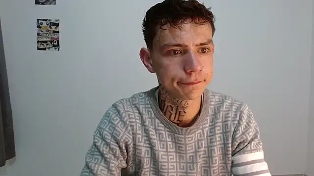 hot teo  online show from December 18, 2025, 9:48 am