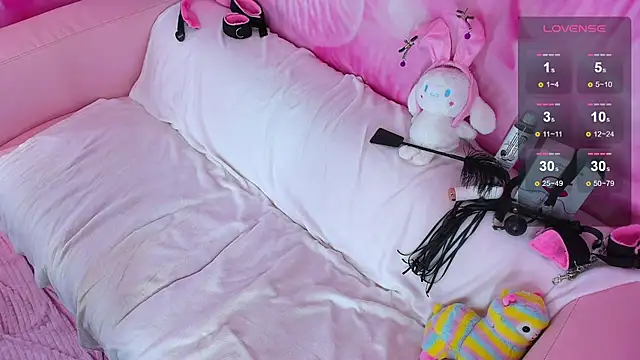 blazee ash online show from November 2, 2025, 3:42 am