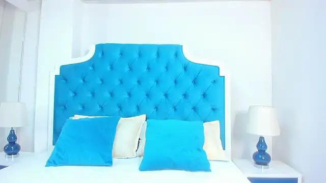 Snapshot of Lia_Vivumi chatting on October 21, 2025, 11:33 am Lia Vivumi online show from October 21, 2025, 11:33 am