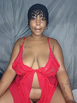 ZuriVixen online show from May 18, 2026, 7:20 pm