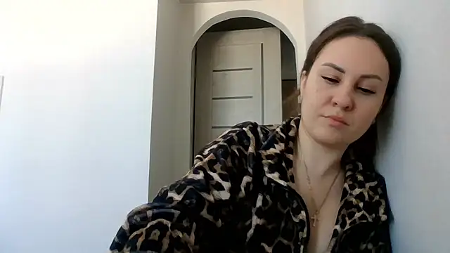 Snapshot of MeadowEyes chatting on February 19, 2026, 9:16 am MeadowEyes online show from February 19, 2026, 9:16 am