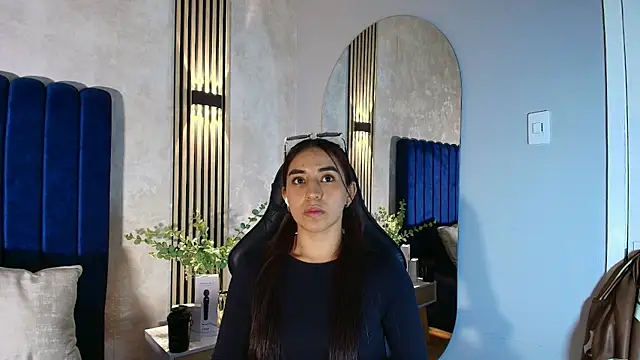 Snapshot of Vittoria_Conti_ chatting on July 20, 2026, 5:37 pm Vittoria Conti online show from July 20, 2026, 5:37 pm