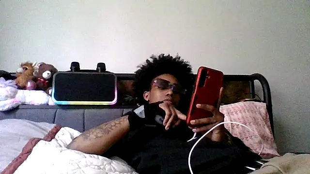 dezzidavill online show from March 20, 2026, 6:57 pm