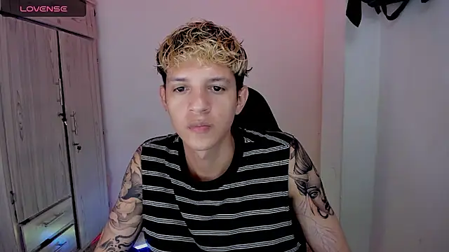 tylernova online show from April 2, 2026, 3:04 am