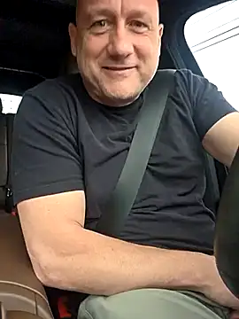 Snapshot of akstr8 chatting on March 26, 2026, 5:29 pm akstr8 online show from March 26, 2026, 5:29 pm