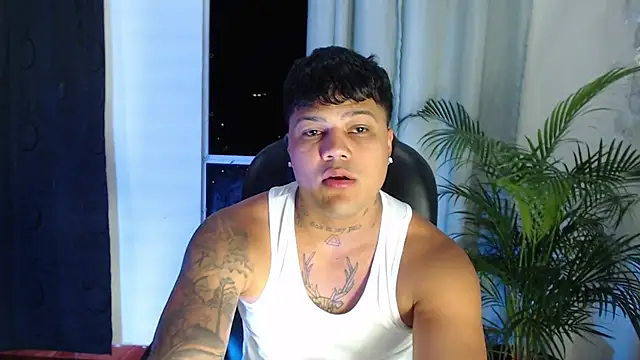 Boyhot 00 online show from January 8, 2026, 4:37 am