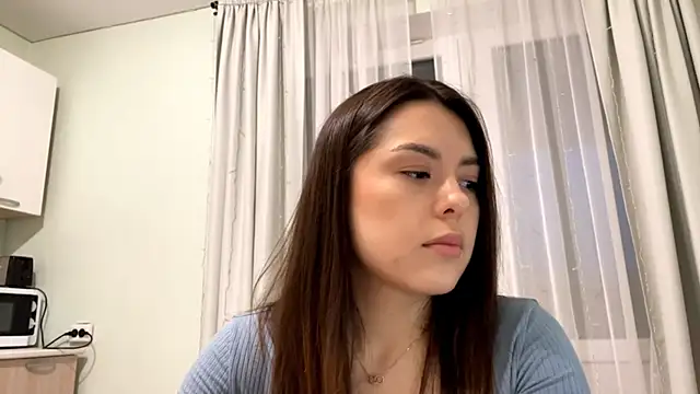 AlveraCappola online show from October 10, 2025, 2:27 pm