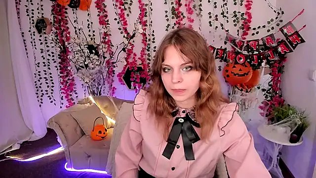 Snapshot of Ame_Chan chatting on October 18, 2025, 2:07 pm Ame Chan online show from October 18, 2025, 2:07 pm