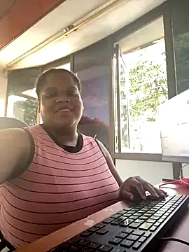 gabrielabrunette69 online show from December 13, 2025, 9:42 pm