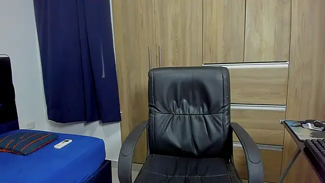 elias ford online show from October 22, 2025, 7:57 pm