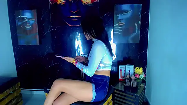 Snapshot of party_girl_skiny chatting on July 17, 2026, 10:25 pm party girl skiny online show from July 17, 2026, 10:25 pm