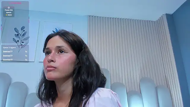luly dreams online show from June 27, 2026, 12:22 pm