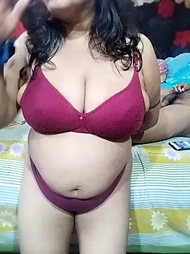 modhu82 online show from March 15, 2026, 6:58 pm