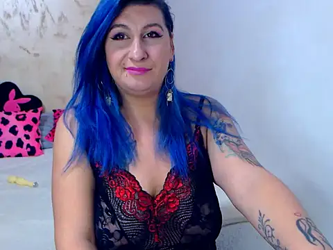 Snapshot of LilithGreenn chatting on January 14, 2026, 7:25 am LilithGreenn online show from January 14, 2026, 7:25 am