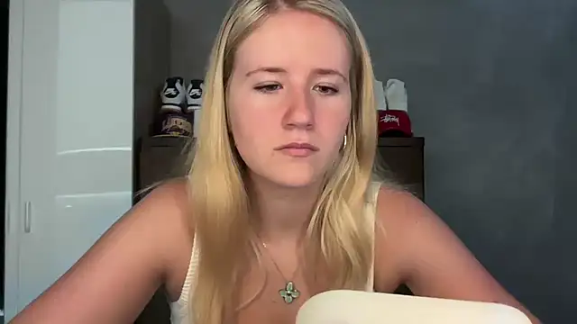 itssosierra online show from April 13, 2026, 11:10 pm