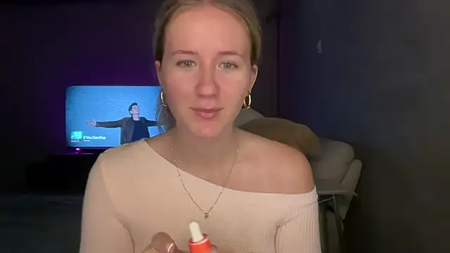 itssosierra online show from June 24, 2026, 2:32 am