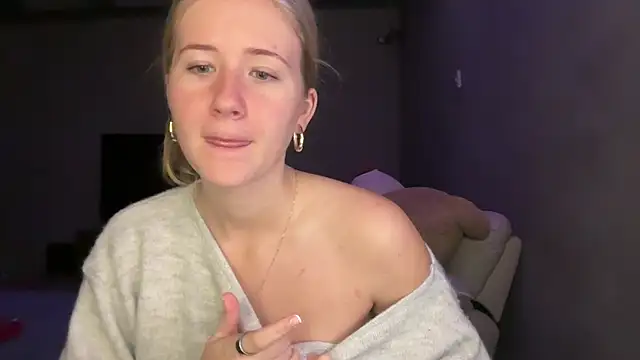 itssosierra online show from August 4, 2026, 12:36 am