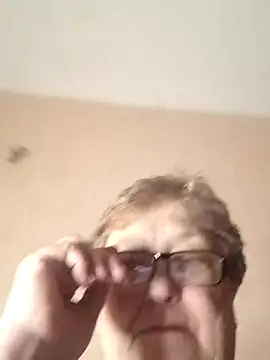 Katherine735 online show from December 14, 2025, 3:50 pm