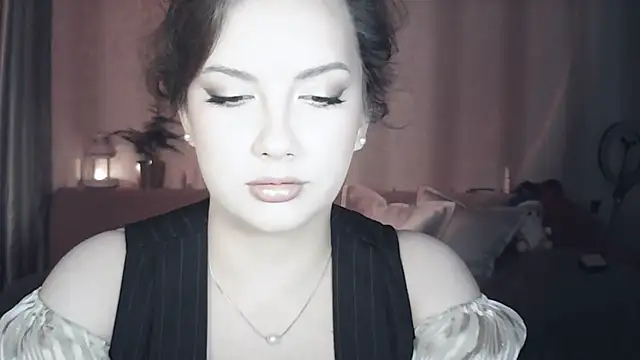 MoodieMira online show from May 17, 2026, 6:59 pm