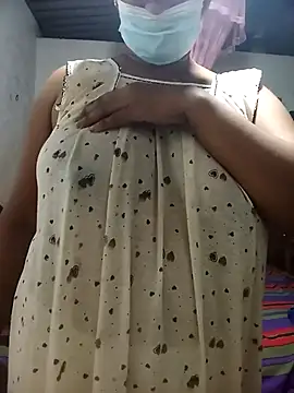 Snapshot of HarshiStar7 chatting on December 13, 2025, 8:36 pm HarshiStar7 online show from December 13, 2025, 8:36 pm