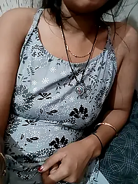 Snapshot of Lal_pari143 chatting on November 9, 2025, 4:00 am Lal pari143 online show from November 9, 2025, 4:00 am