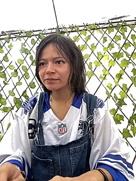 Snapshot of Ninfa_pink chatting on October 11, 2025, 3:21 pm Ninfa pink online show from October 11, 2025, 3:21 pm