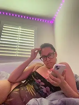 Snapshot of ThatBratCartier chatting on November 30, 2025, 8:02 pm ThatBratCartier online show from November 30, 2025, 8:02 pm