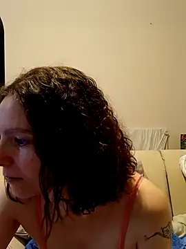 labellerose online show from March 25, 2026, 6:14 pm