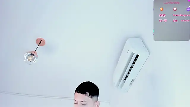 Iam criss09 online show from November 7, 2025, 1:00 pm