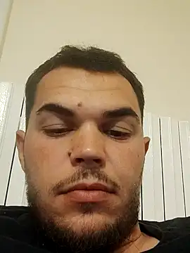 Alexszader36 online show from October 31, 2025, 9:16 pm