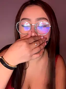 Snapshot of Lexxa_peach chatting on October 31, 2025, 4:02 am Lexxa peach online show from October 31, 2025, 4:02 am