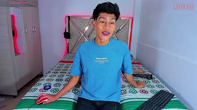 Snapshot of Jacovo2002 chatting on October 20, 2025, 5:24 pm Jacovo2002 online show from October 20, 2025, 5:24 pm