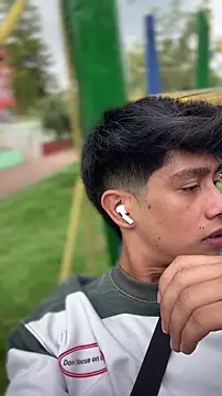 Snapshot of Jacovo2002 chatting on October 25, 2025, 6:57 pm Jacovo2002 online show from October 25, 2025, 6:57 pm