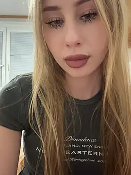 Snapshot of JudithCarly chatting on February 2, 2026, 9:35 pm JudithCarly online show from February 2, 2026, 9:35 pm