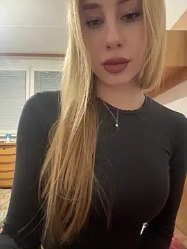 Snapshot of JudithCarly chatting on February 27, 2026, 10:54 pm JudithCarly online show from February 27, 2026, 10:54 pm